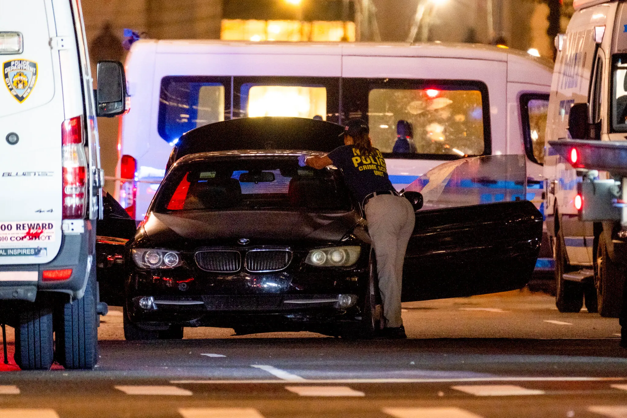 Суворі закони Нью-Йорка не вберегли Мідтаун від кривавої стрілянини